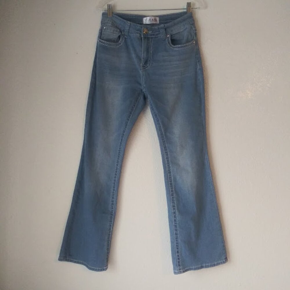 Y Jeans Los Angeles women's size 9/10 light wash rhinestone boot cut jeans